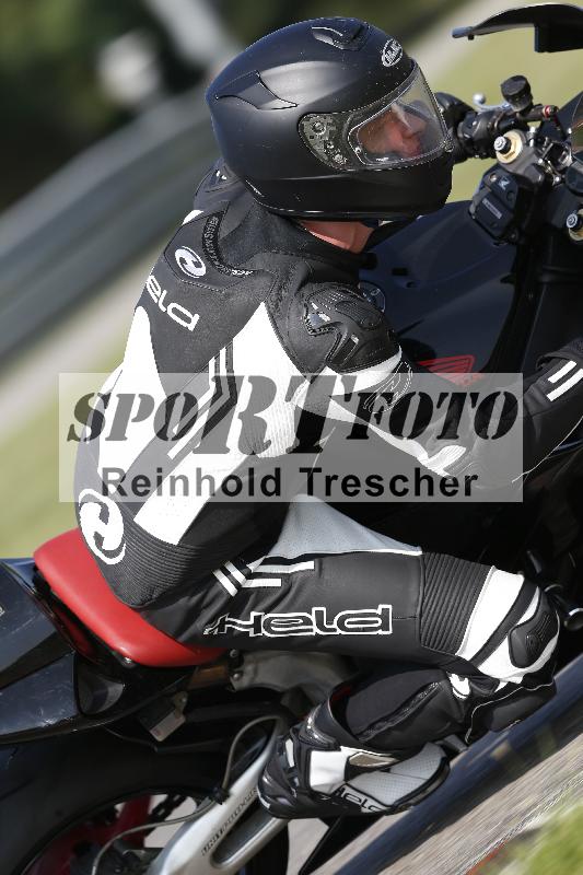 /45 10.08.2025 Plüss Moto Sport ADR/Einsteiger/293